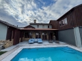 New Seamless Gutter System Design & Installation